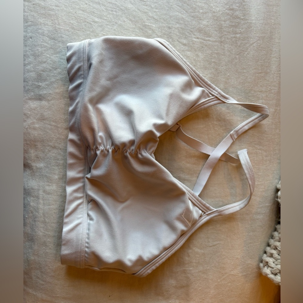 GYMSHARK WOMEN RUCHED SPORTS BRA XS